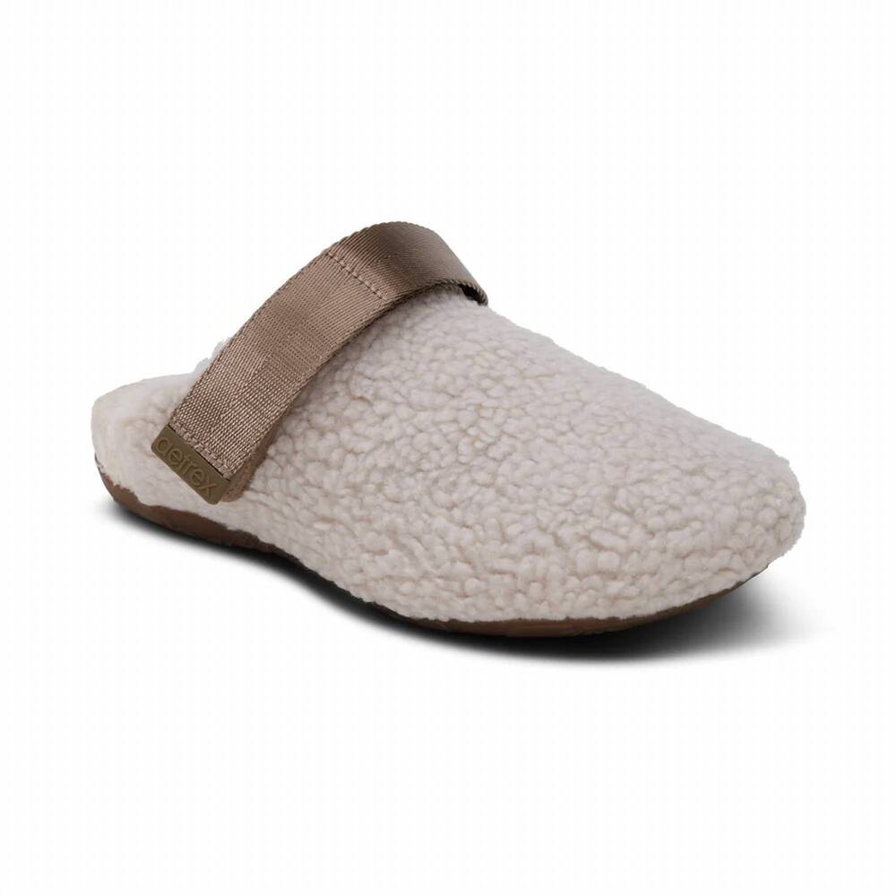 NEW AETREX women's millie slipper in tan